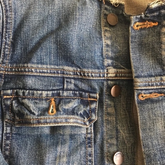 Textile by Elizabeth and James denim jacket - Picture 4 of 7